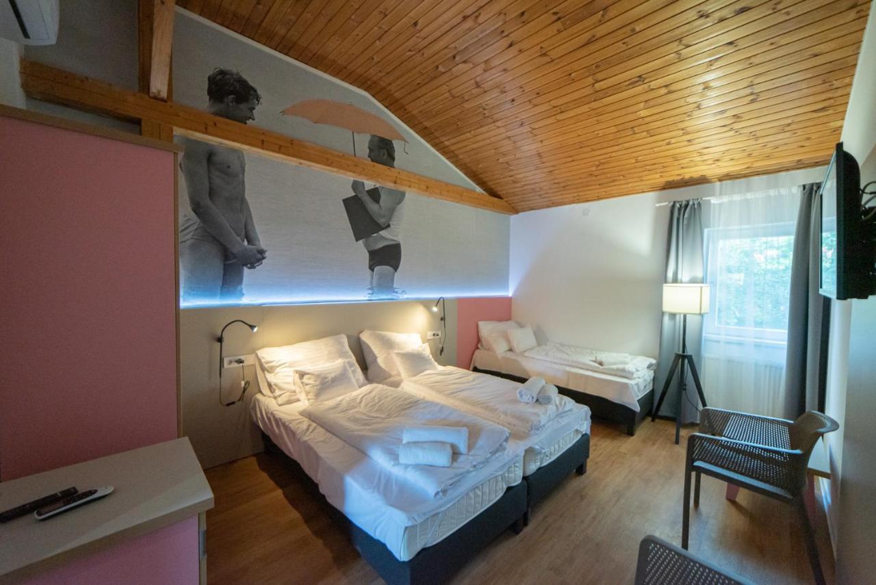 Dalma Panzió Bed & Breakfast Balatonvilagos Bagian luar foto