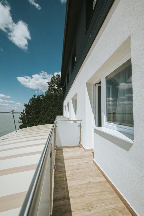 Dalma Panzió Bed & Breakfast Balatonvilagos Bagian luar foto