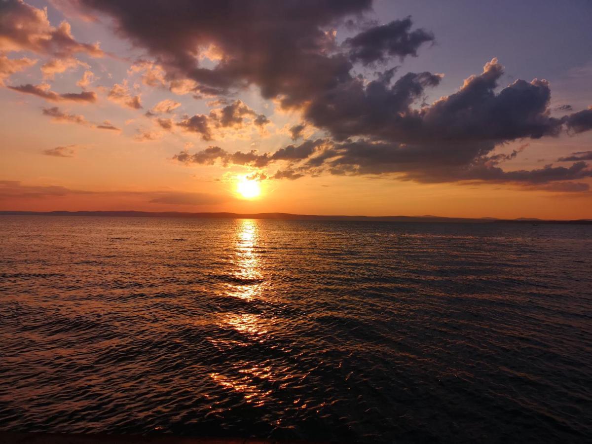 Dalma Panzió Bed & Breakfast Balatonvilagos Bagian luar foto
